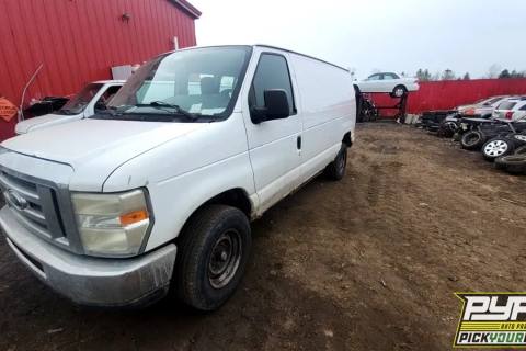 Photo of 2009 Ford E-250