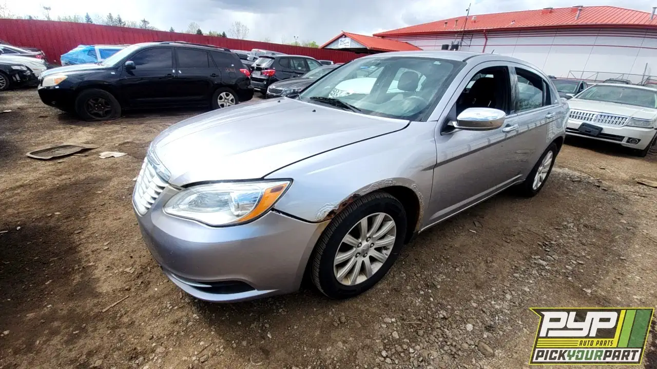 Photo of 2013 Chrysler 200
