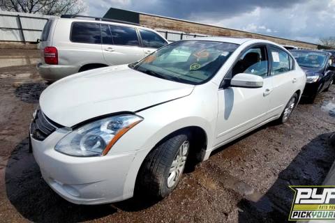 Photo of 2011 Nissan Altima