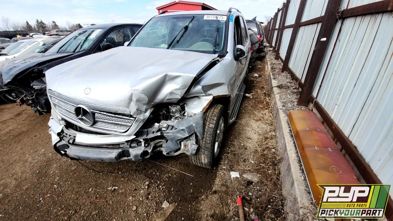 Photo of 2005 Mercedes-Benz Ml500