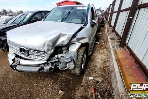 Photo of 2005 Mercedes-Benz Ml500