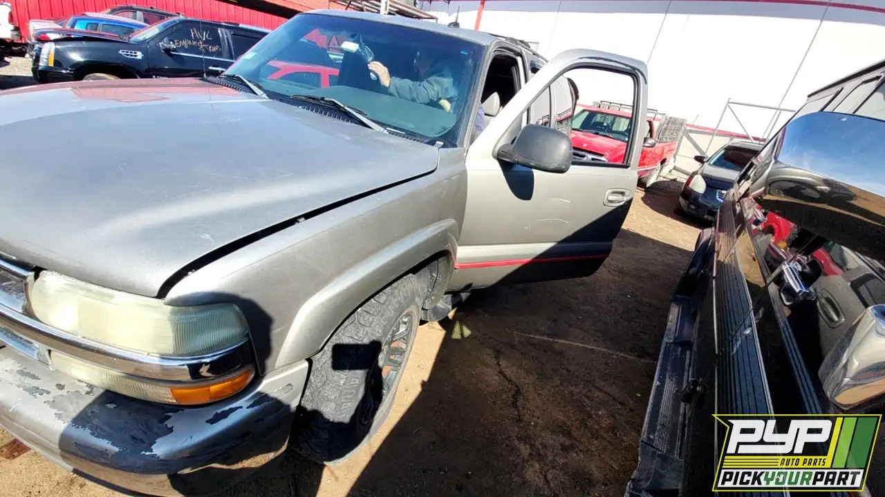 Photo of 2002 Chevrolet Suburban 1500