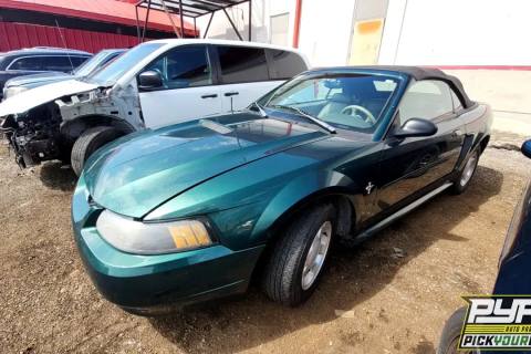 Photo of 2001 Ford Mustang
