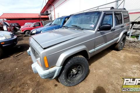 Photo of 2001 Jeep Cherokee