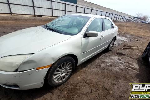 Photo of 2008 Mercury Milan