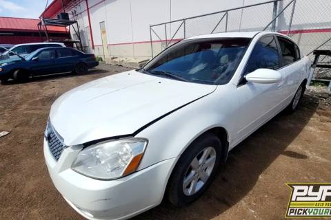 Photo of 2005 Nissan Altima
