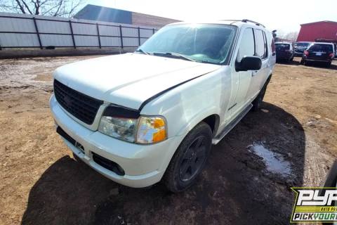 Photo of 2004 Ford Explorer