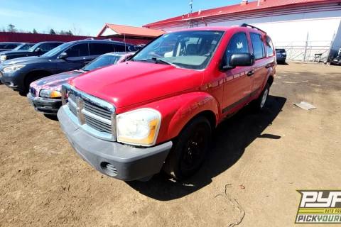 Photo of 2005 Dodge Durango