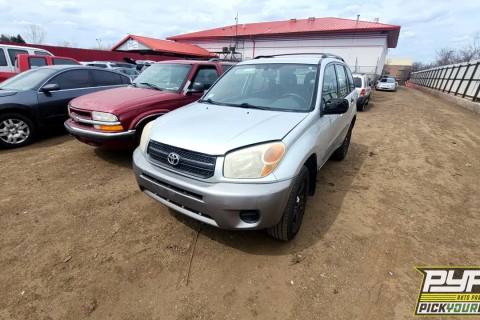 Photo of 2004 Toyota Rav4