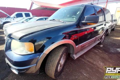 Photo of 2003 Ford Expedition