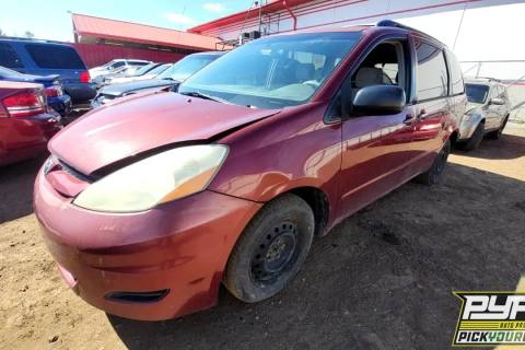 Photo of 2006 Toyota Sienna