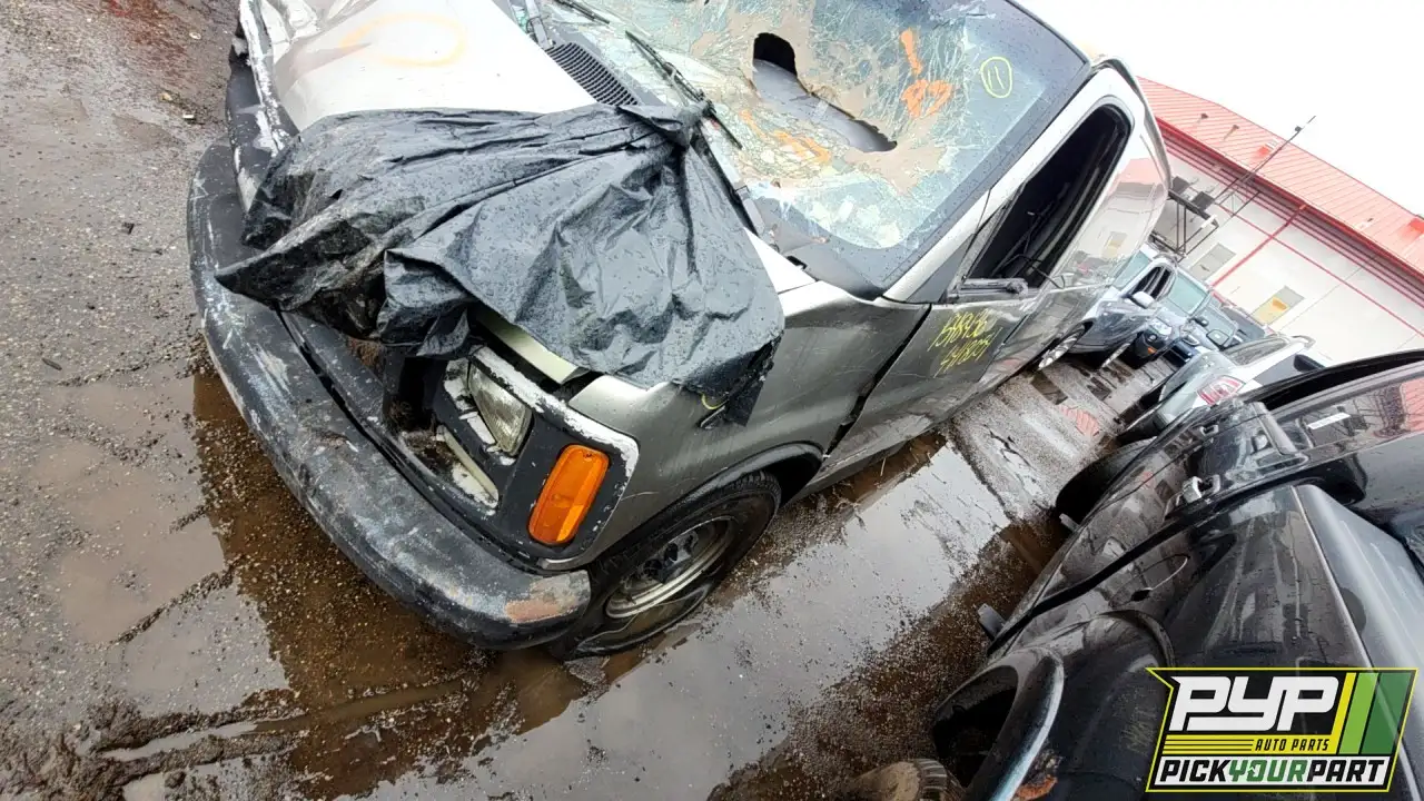 Photo of 2002 Chevrolet Express 3500