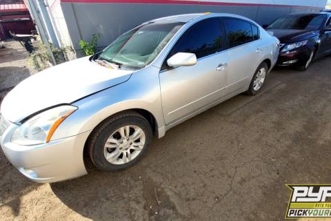 Photo of 2011 Nissan Altima