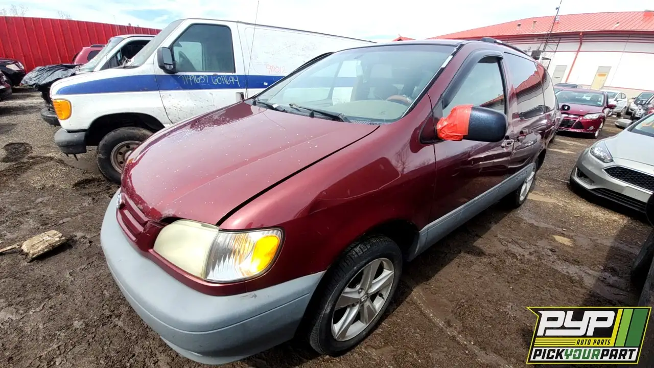 Photo of 2002 Toyota Sienna
