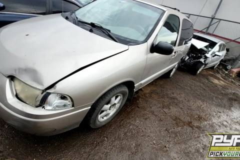 Photo of 2001 Nissan Quest