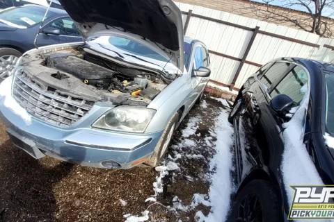 Photo of 2005 Chrysler Pacifica