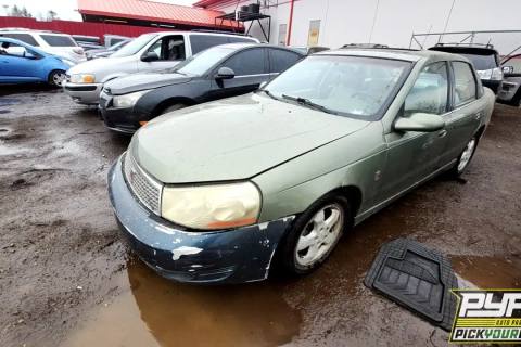 Photo of 2003 Saturn L300