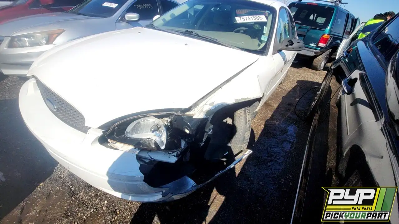 Photo of 2006 Ford Taurus