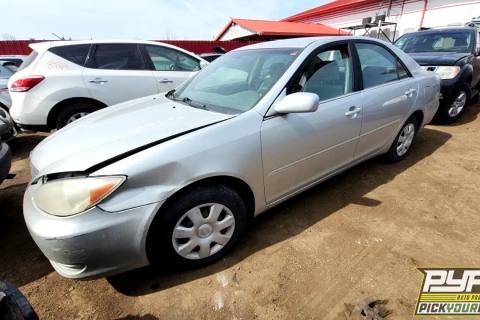 Photo of 2004 Toyota Camry