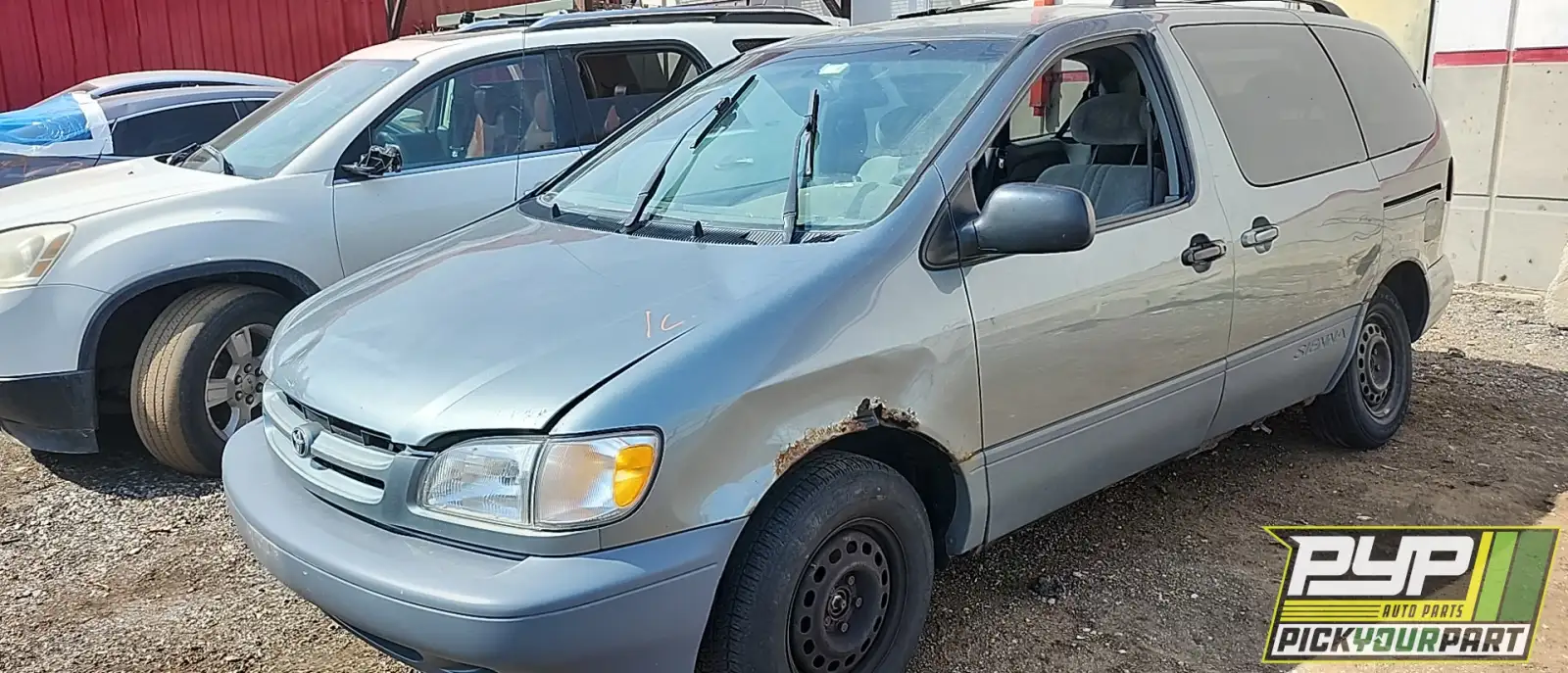 Photo of 1999 Toyota Sienna
