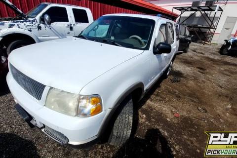 Photo of 2002 Ford Explorer