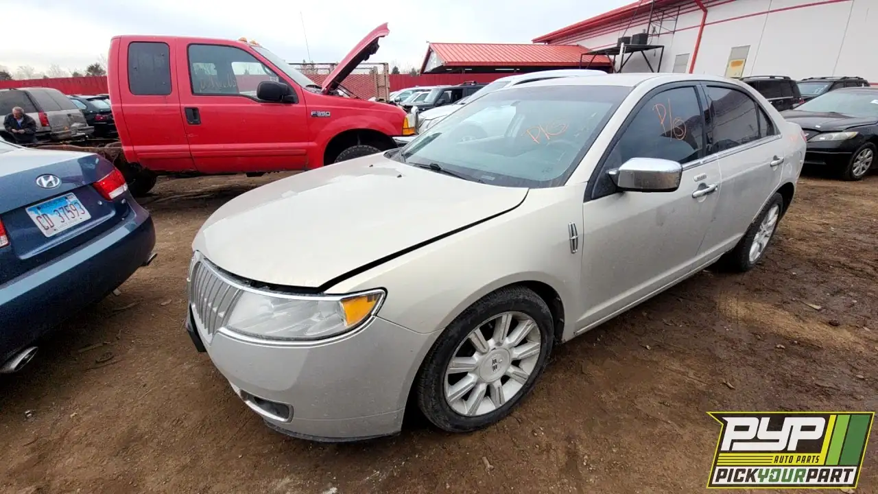 Photo of 2010 Lincoln Mkz