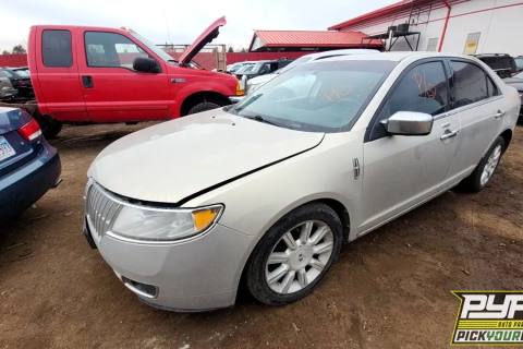 Photo of 2010 Lincoln Mkz