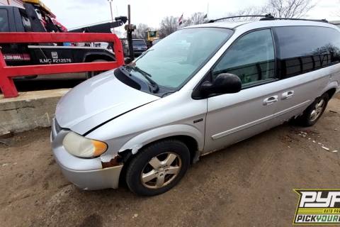 Photo of 2005 Dodge Grand Caravan