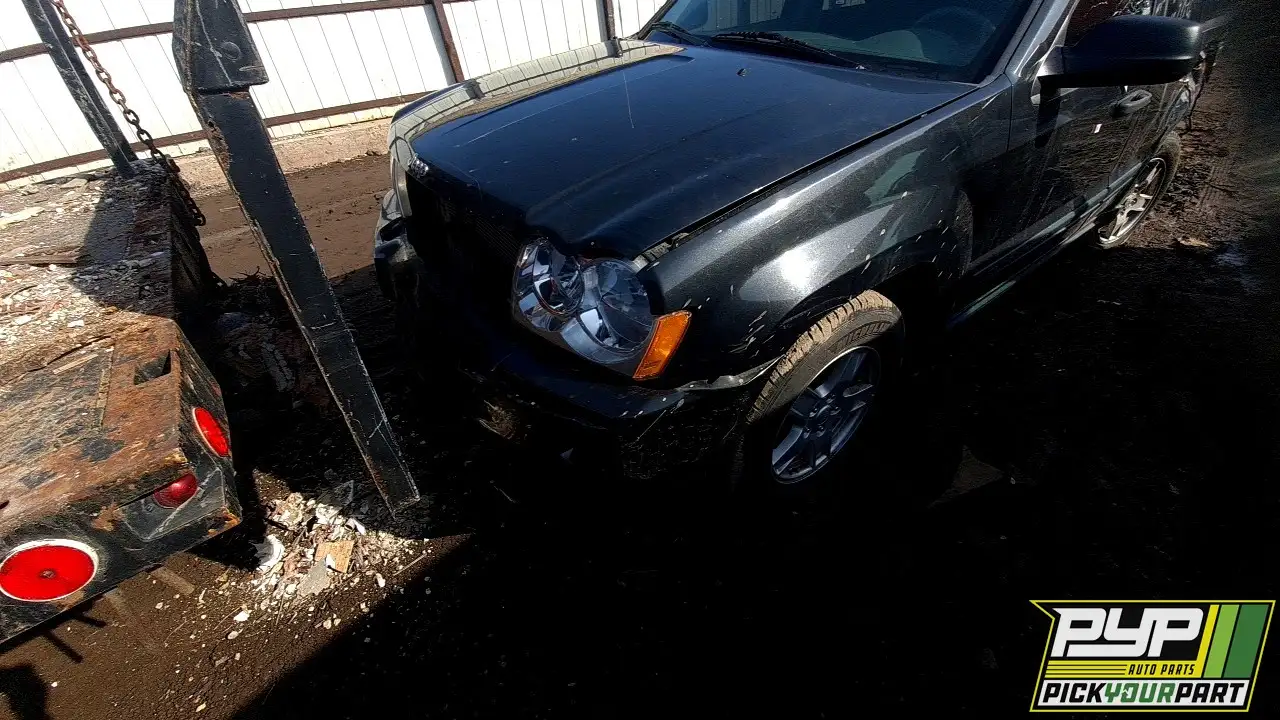 Photo of 2005 Jeep Grand Cherokee