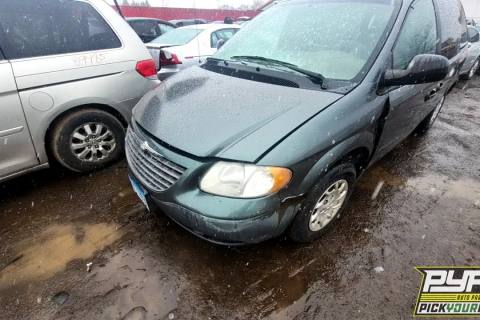 Photo of 2002 Chrysler Voyager