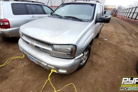 Photo of 2005 Chevrolet Trailblazer