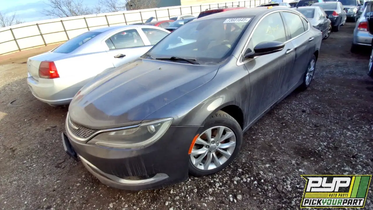 Photo of 2015 Chrysler 200