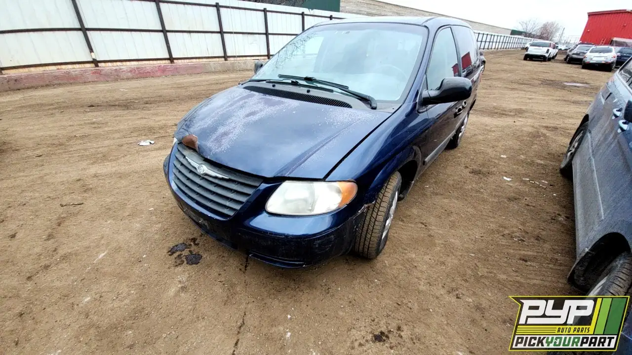 Photo of 2006 Chrysler Town & Country