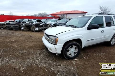 Photo of 2003 Chevrolet Trailblazer