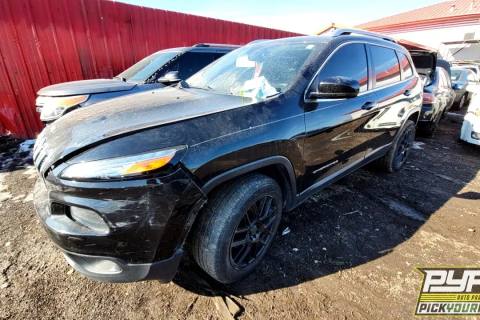 Photo of 2015 Jeep Cherokee