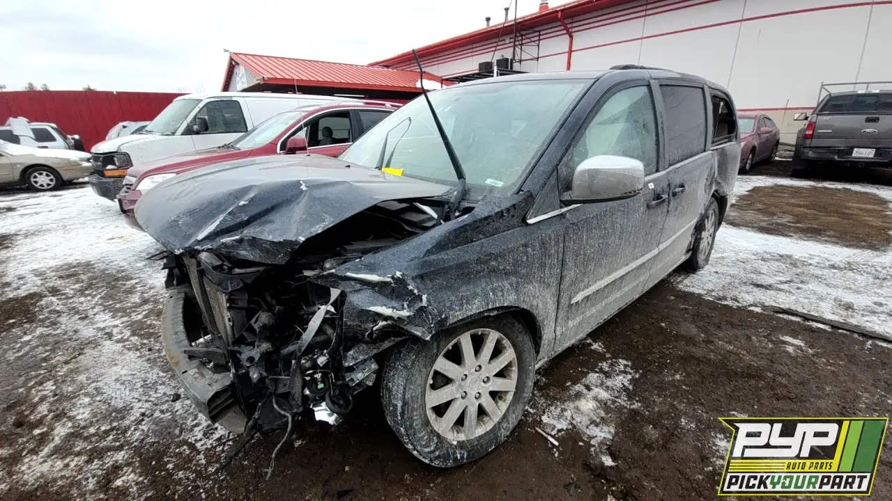 Photo of 2011 Chrysler Town & Country