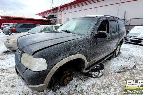 Photo of 2003 Ford Explorer
