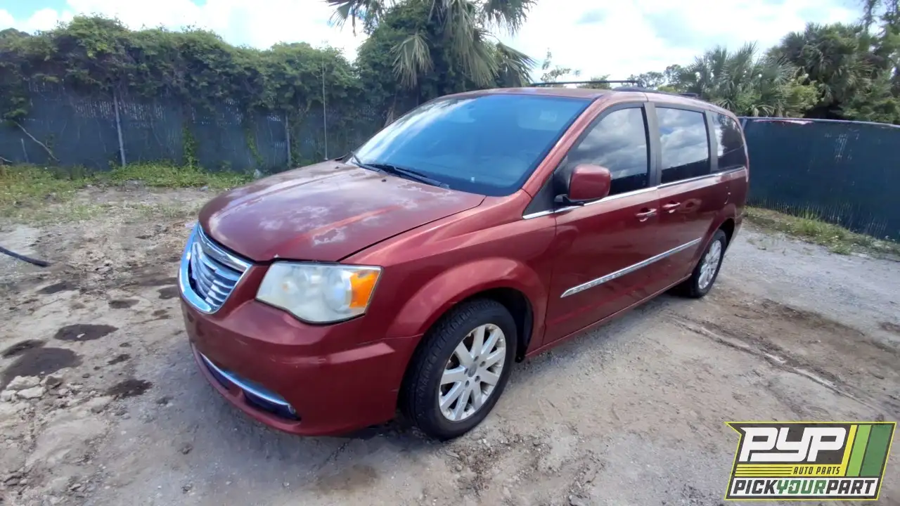 Photo of 2014 Chrysler Town & Country