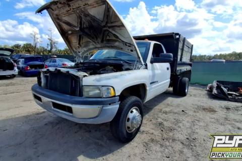 Photo of 2001 Dodge Ram 3500