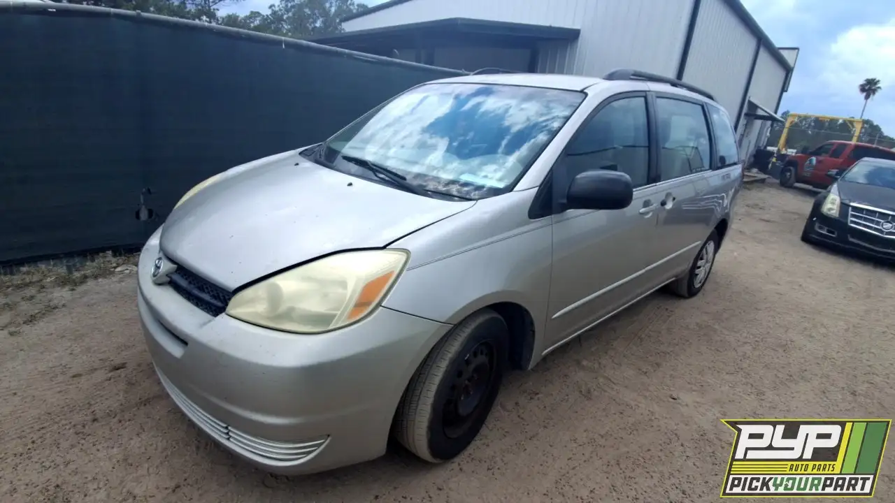 Photo of 2005 Toyota Sienna