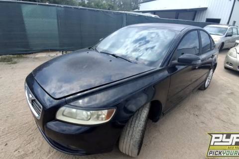 Photo of 2011 Volvo S40