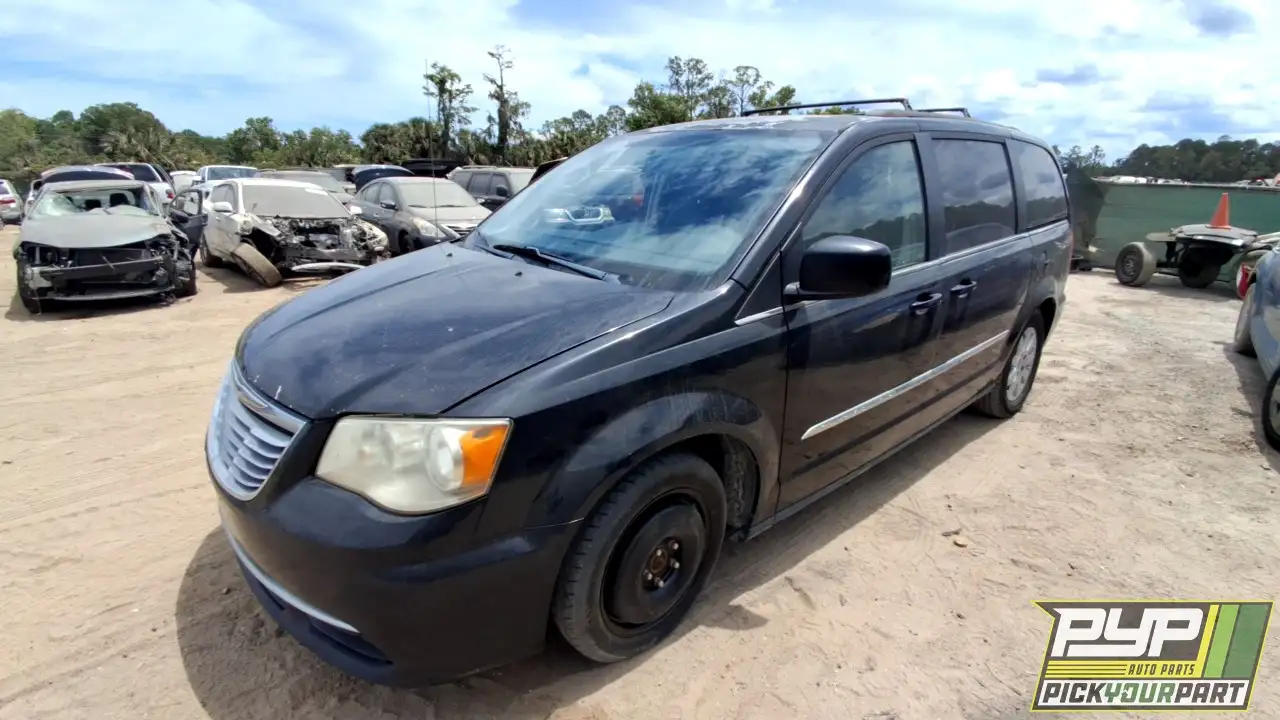 Photo of 2014 Chrysler Town & Country