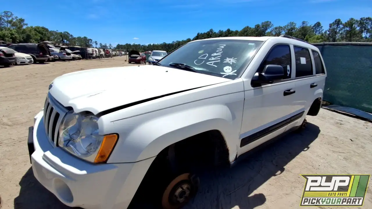 Photo of 2005 Jeep Grand Cherokee