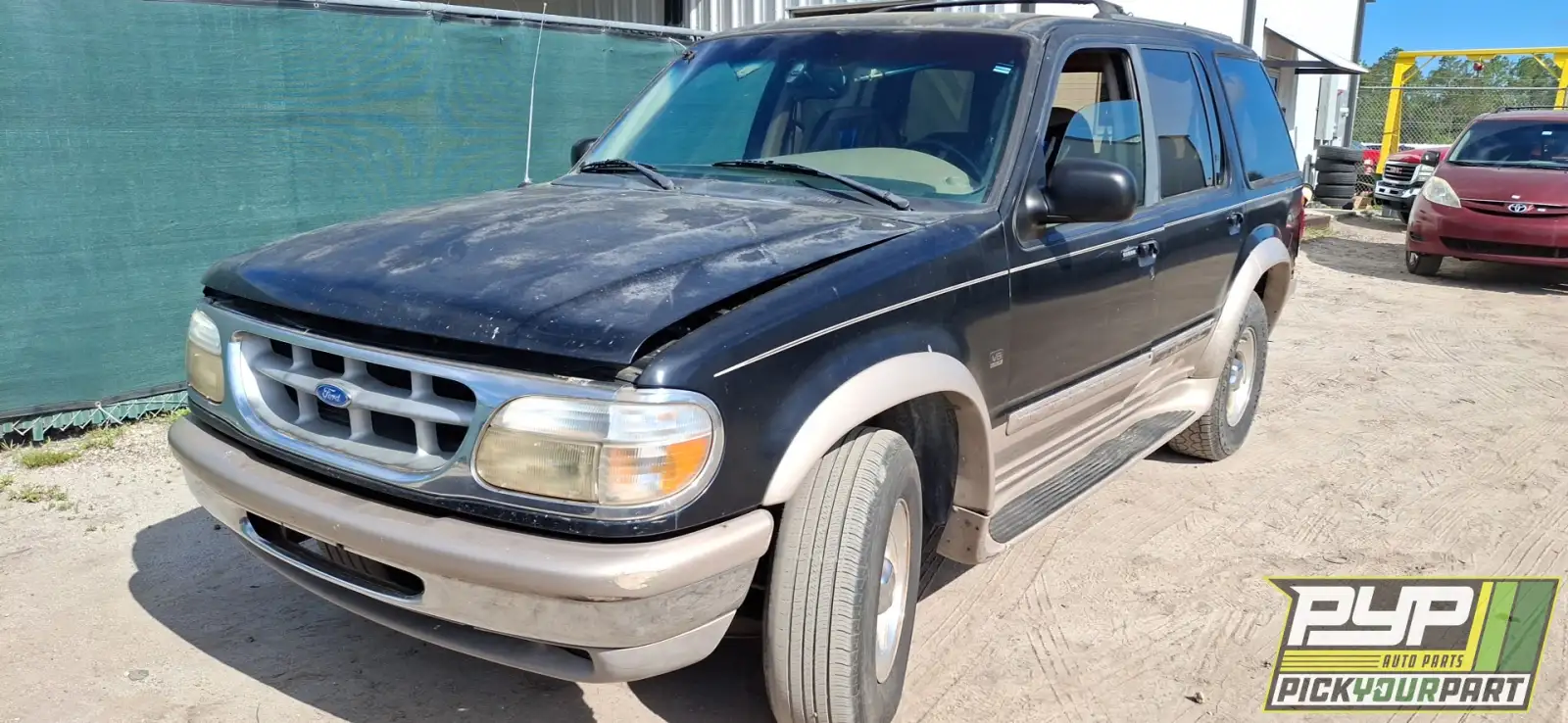 Photo of 1997 Ford Explorer