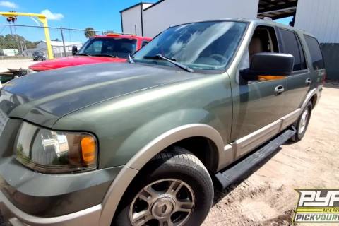 Photo of 2003 Ford Expedition