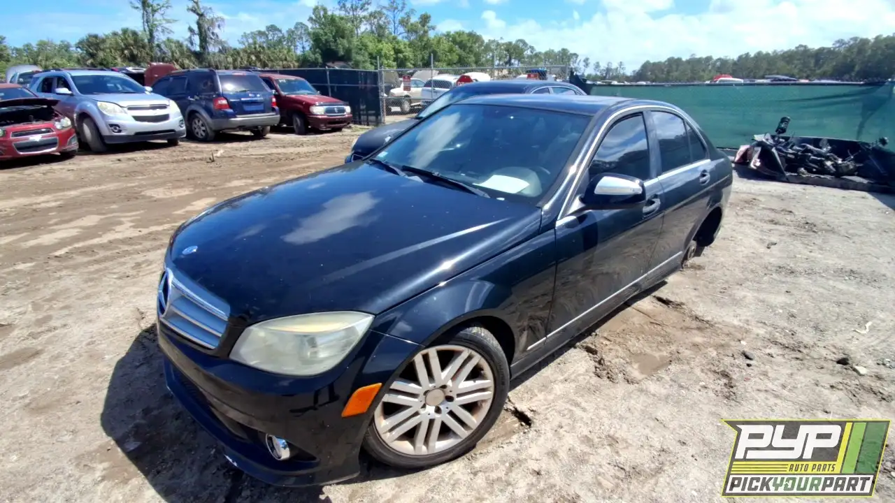 Photo of 2009 Mercedes-Benz C300