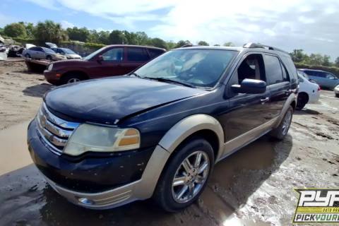 Photo of 2008 Ford Taurus X