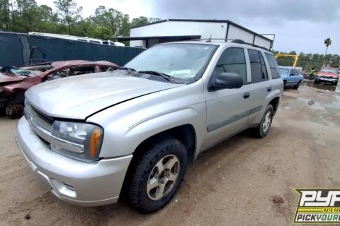Photo of 2005 Chevrolet Trailblazer