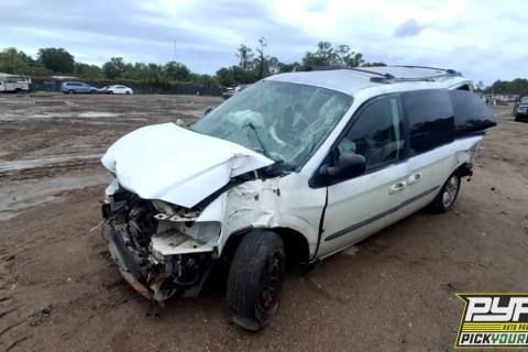 Photo of 2003 Dodge Grand Caravan