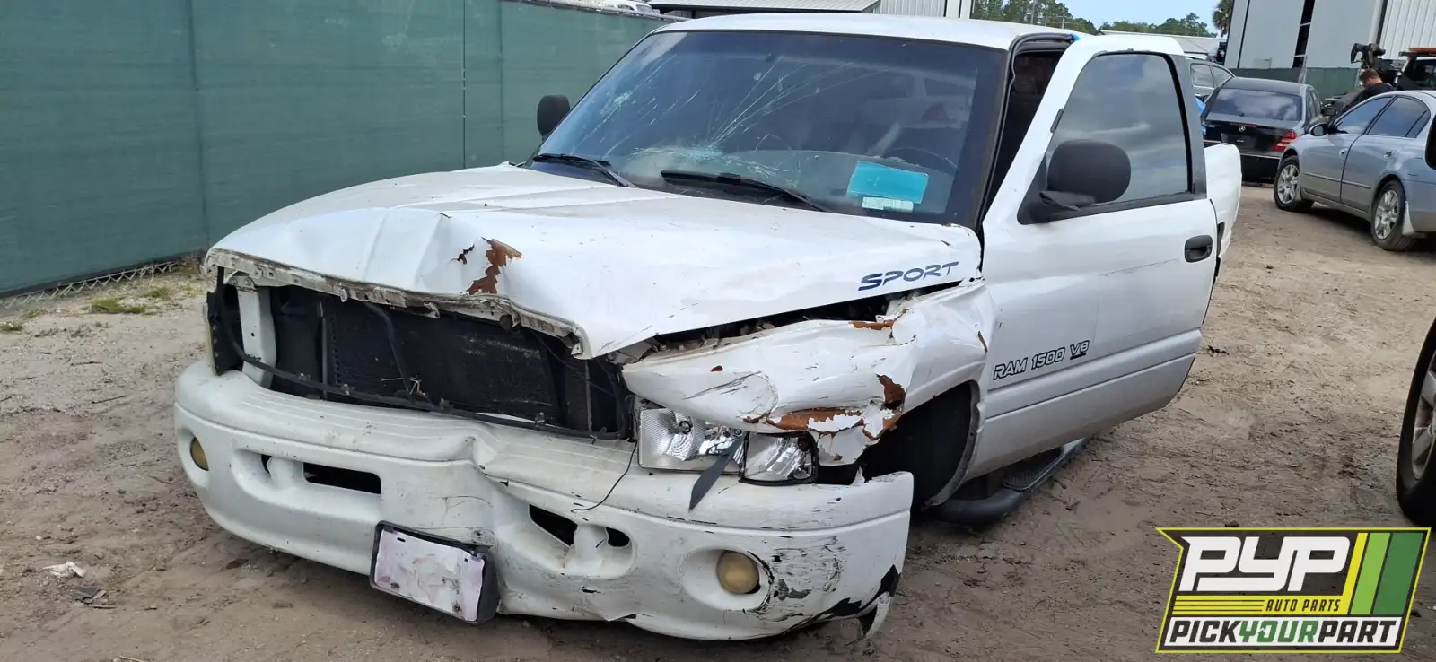 Photo of 1999 Dodge Ram 1500